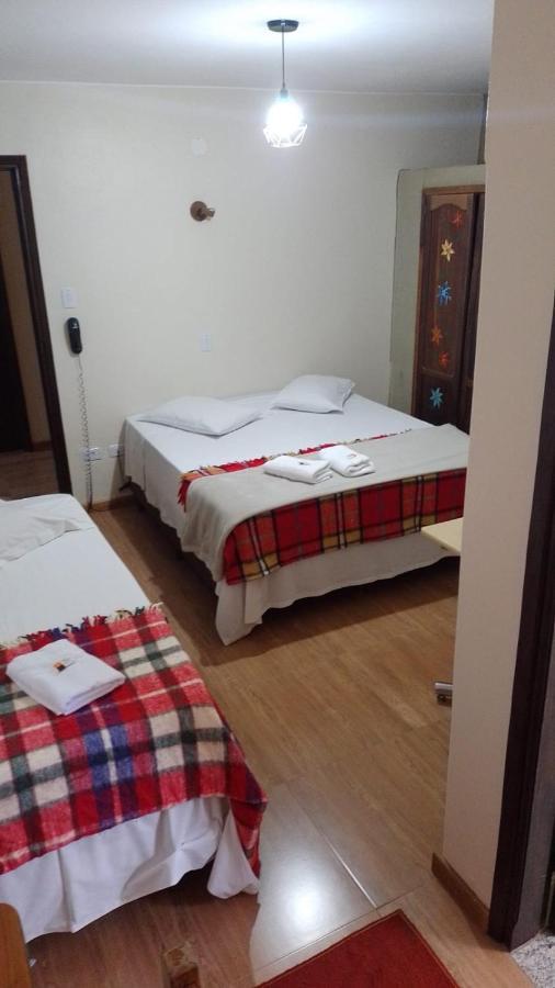 Hotel Pousada Icarai Poços de Caldas Eksteriør billede